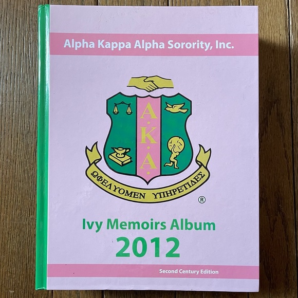 Alpha Kappa Alpha AKA Ivy Memoirs Membership Book